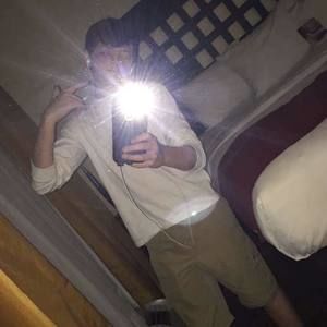 Meet your Posher, Brandon